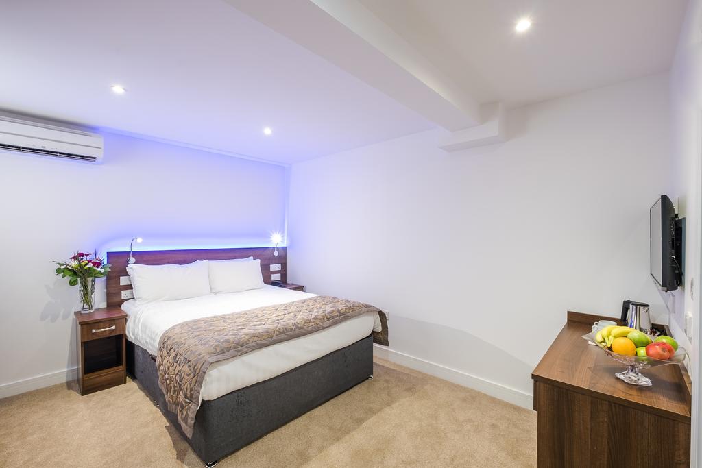 Signature Hotel London Ilford Buitenkant foto