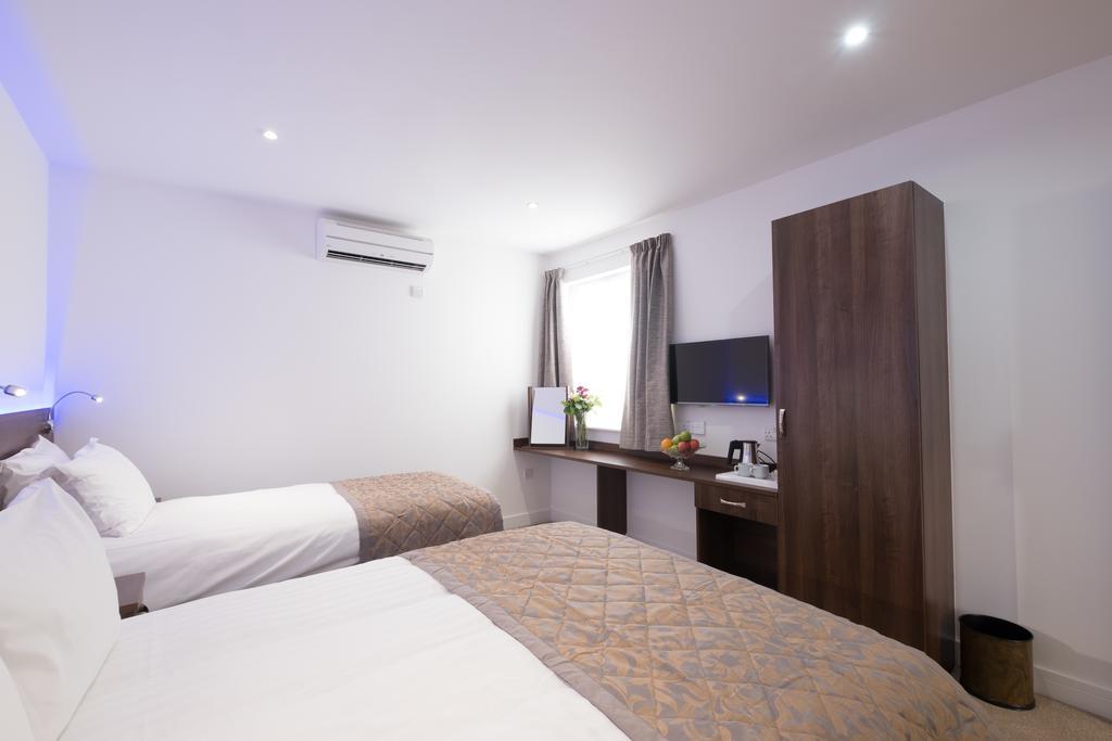 Signature Hotel London Ilford Buitenkant foto
