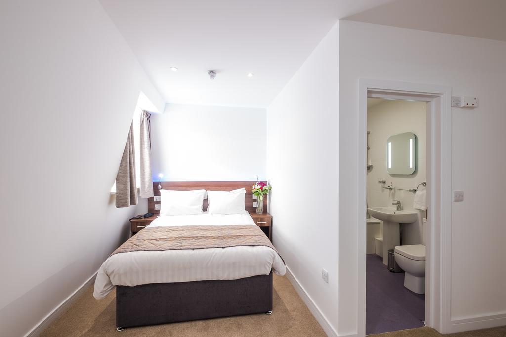 Signature Hotel London Ilford Buitenkant foto